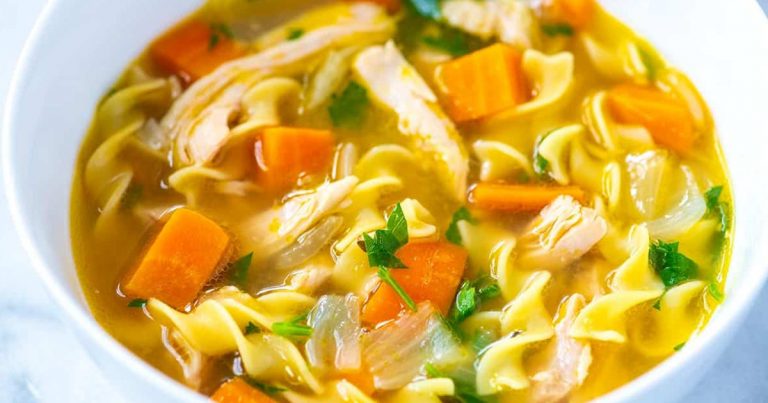 Egészségesebb levesek hét egyszerű trükkel