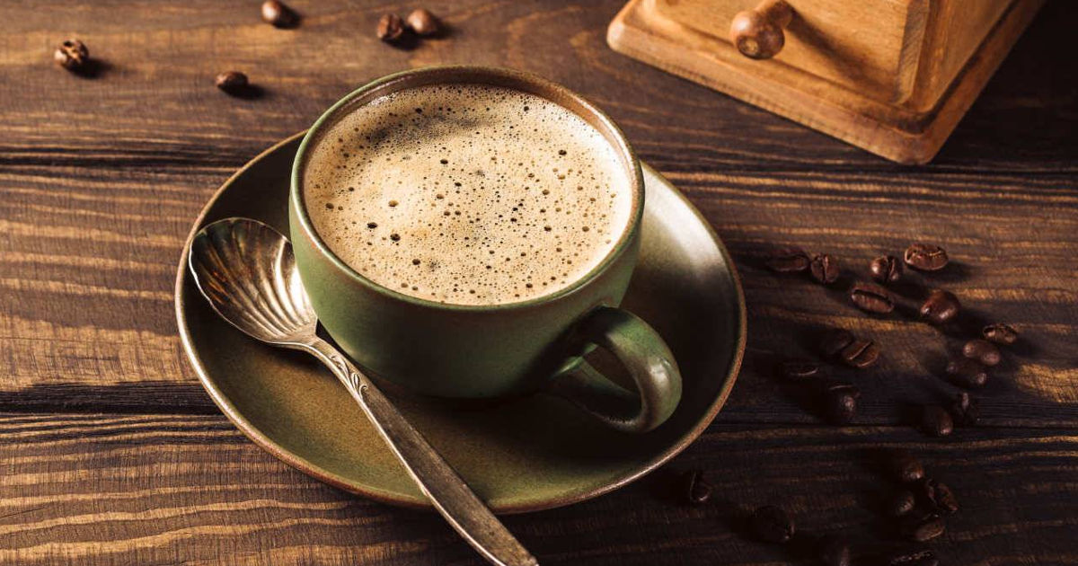 Koffeinmentes kávé segíthet a fogyásban. A klorogénsav mennyisége a kávéban